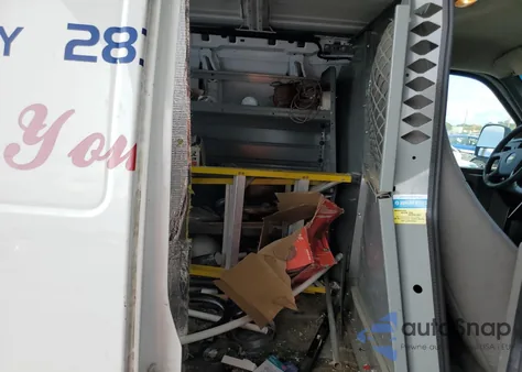 2014 Chevrolet Express G2500 z USA, uszkodzony, nr VIN 1GCWGFCA8E1134625